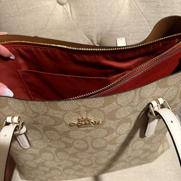 Coach Beige Signature Tote Bag - Picture 5 of 6